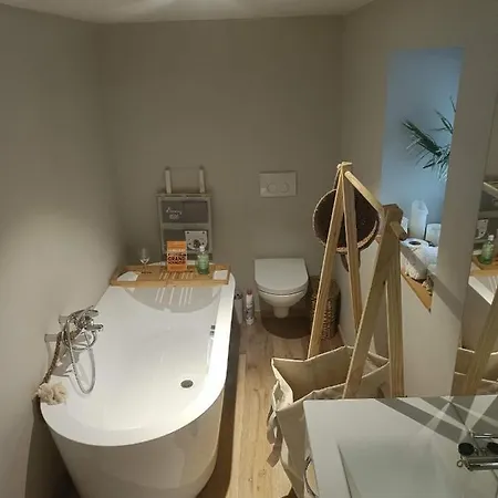 La Maison De Barbara Alojamento de Acomodação e Pequeno-almoço Aubel